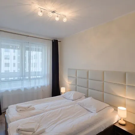 Ochota Aparthotel 3*