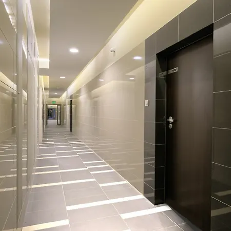 Ochota Aparthotel 3*