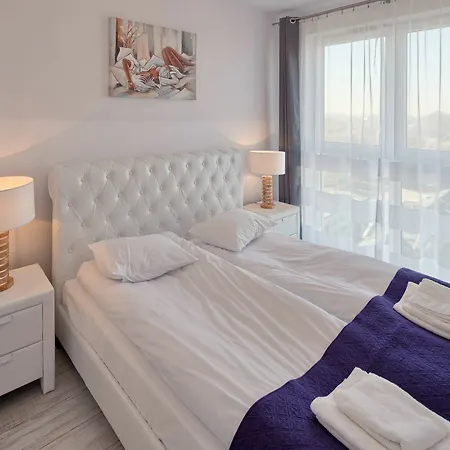 Ochota Aparthotel 3*